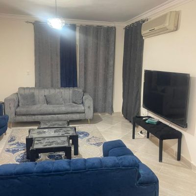 شقه مفروشة للايجار في دار مصر القرنفل في التجمع الاول امام بوابة 24 الرحاب