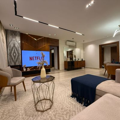 شقه مفروشه للايجار في كمبوند ميفيدا في التجمع الخامس