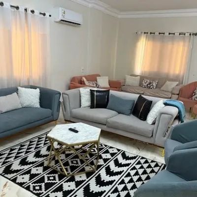 شقه مفروشه للايجار في الياسمين 7 فيلات في التجمع الاول