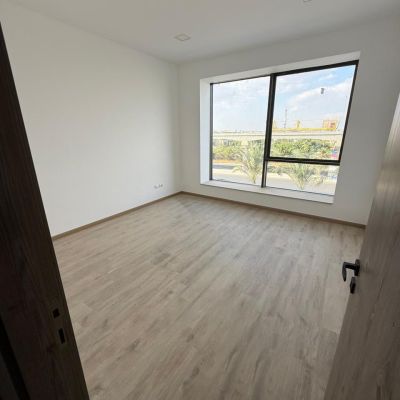 Empty administrative office for rent in Lake View Residence Compound - Fifth Settlement