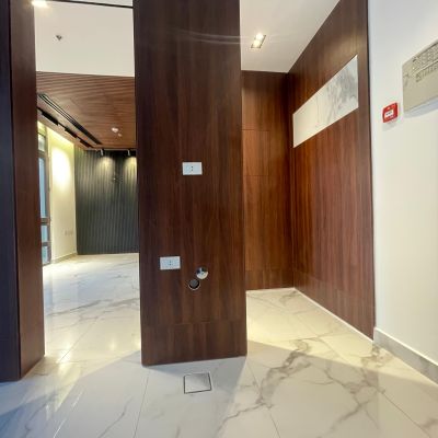 Empty office/clinic for rent with air conditioning in District 5, Fifth Settlement, 