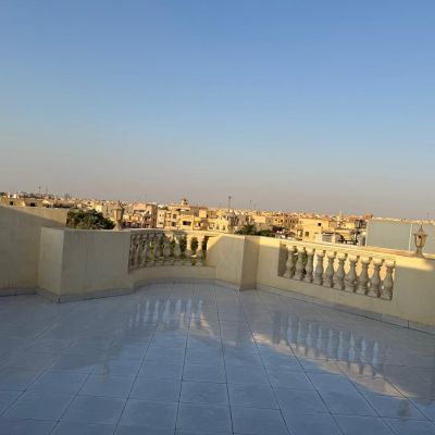 Empty rooftop apartment for rent in South Academy B, First Settlement