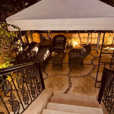 Furnished apartment for rent in Al Rehab, Group 132