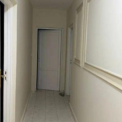 Unfurnished apartment for rent in Al Rehab 
