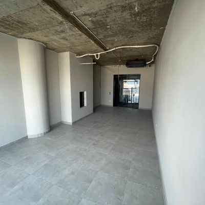 Empty administrative office for rent in a mall on South 90th Street &ndash; Fifth Settlement