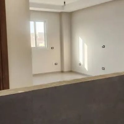 Unfurnished apartment for rent, suitable for administrative use, in Tamar Henna - Fifth Settlement,