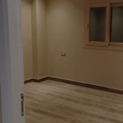 Unfurnished apartment for rent, suitable for administrative use only, in Andalus 2 - Fifth Settlement. Prime location near South 90th Street and Mohamed Naguib Axis, and minutes away from the American University in Cairo (AUC) and Cairo Festival City. Sui