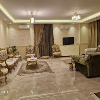 شقه مفروشه للايجار في اللوتس الجنوبيه في التجمع الخامس