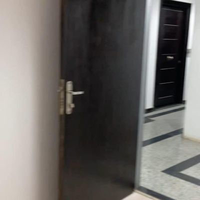 *Empty clinic for rent with air conditioning in North 90th Street, Fifth Settlement* Near major roads such as the Ring Road and expressways, and provides